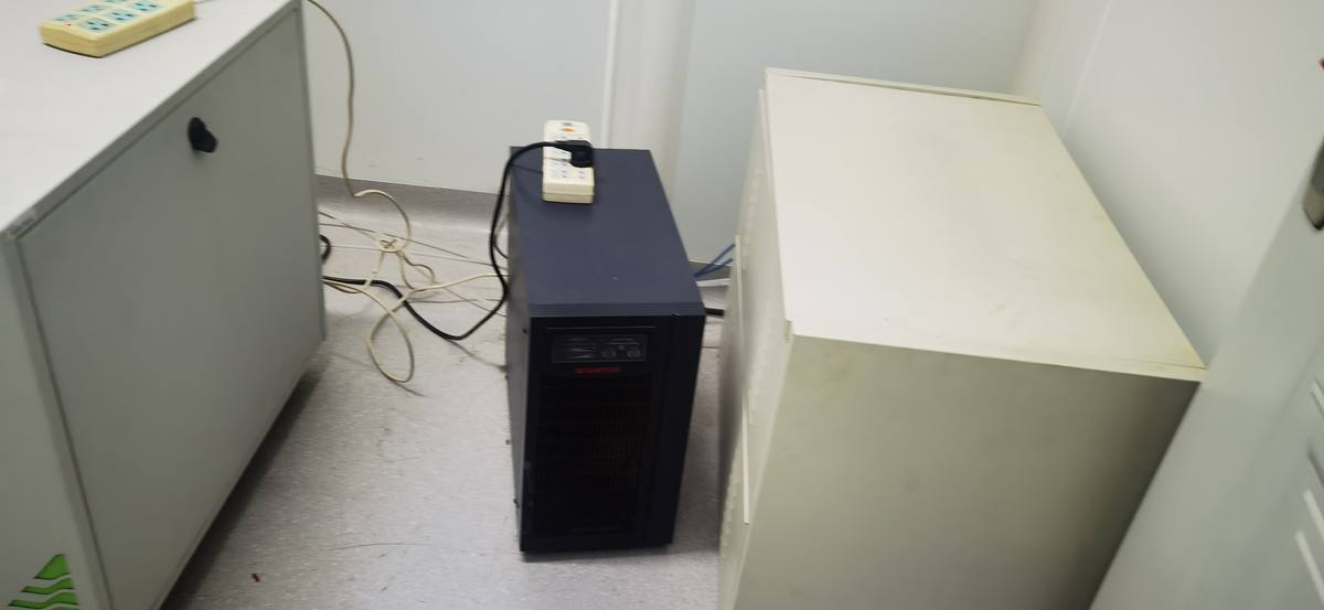 电子测量类仪器检修与故障排查实景(同品类参考图,非本故障现场)