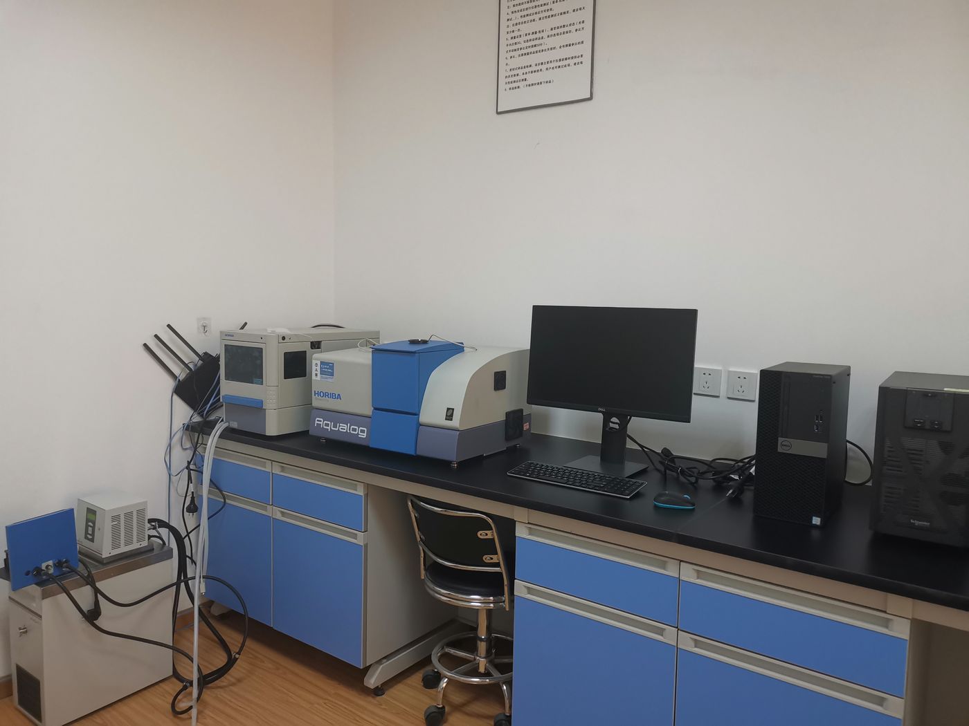 HORIBA Aqualog HORIBA JY Aqualog吸收和三维荧光扫描光谱仪 实拍图